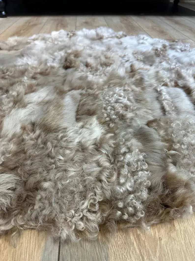 Beige 100% Genuine Sheepskin Round Rug, Handmade Fluffy Shaggy Area Rug