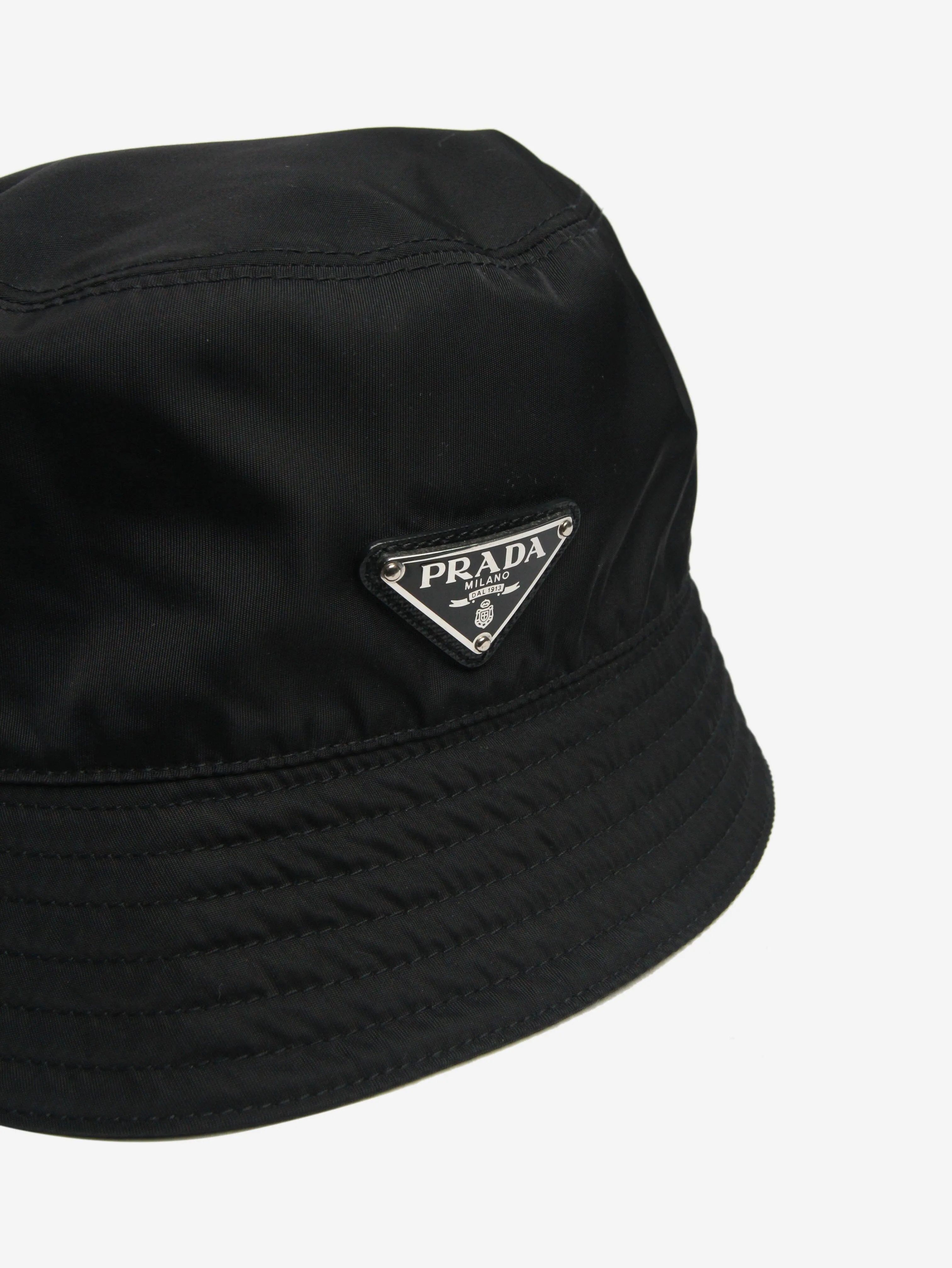 Black re-nylon bucket hat - size L