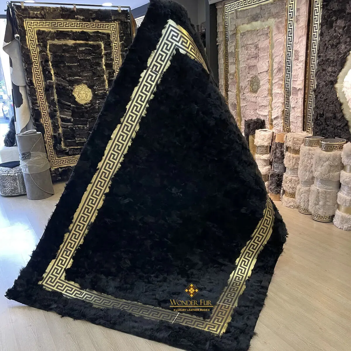 Handmade Luxury Black Gold Natural Sheepskin Bedroom Rug , Soft Fluffy