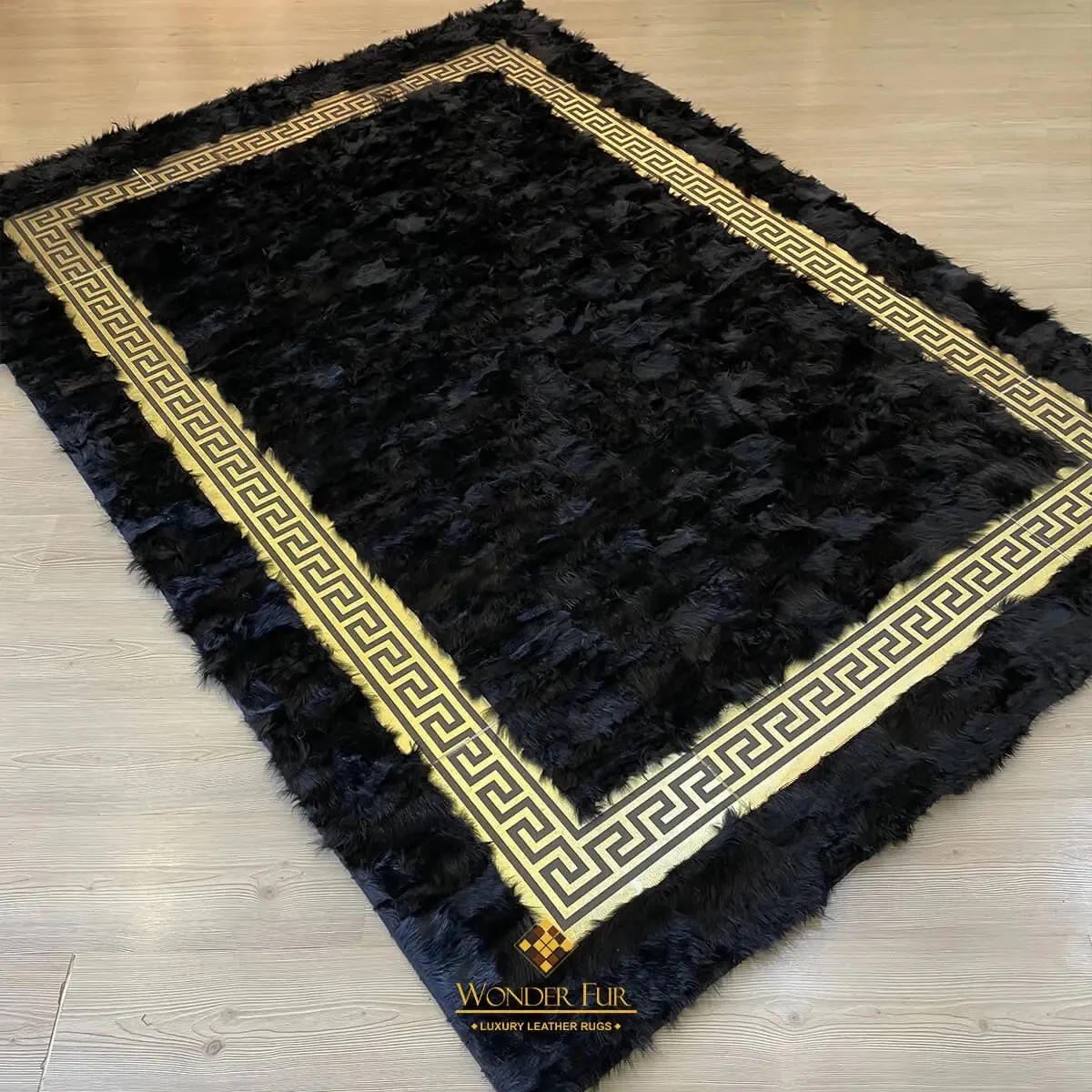 Handmade Luxury Black Gold Natural Sheepskin Bedroom Rug , Soft Fluffy