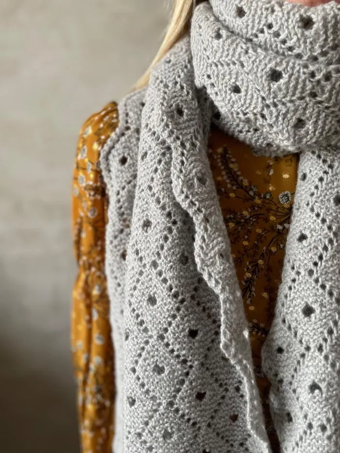Hjerterum scarf by Önling, knitting pattern
