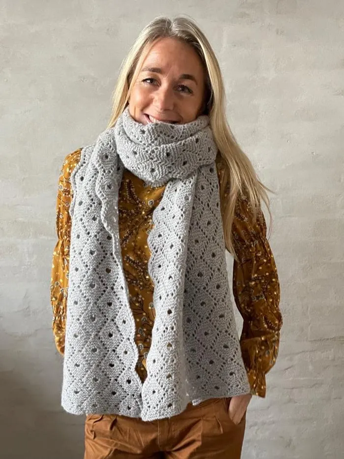 Hjerterum scarf by Önling, knitting pattern