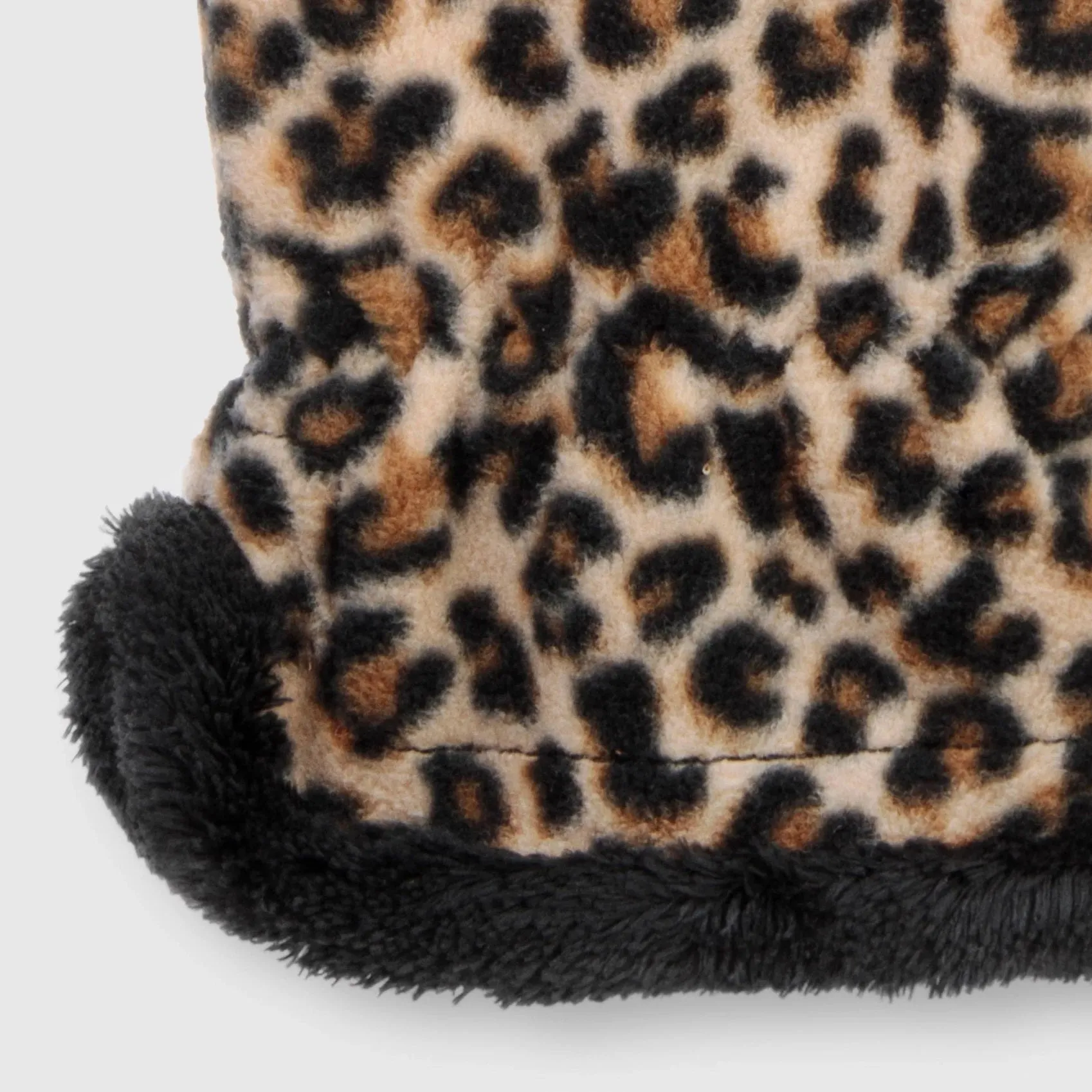 isotoner Women's Stretch Fleece Gloves with Microluxe and Smart Touch Technology