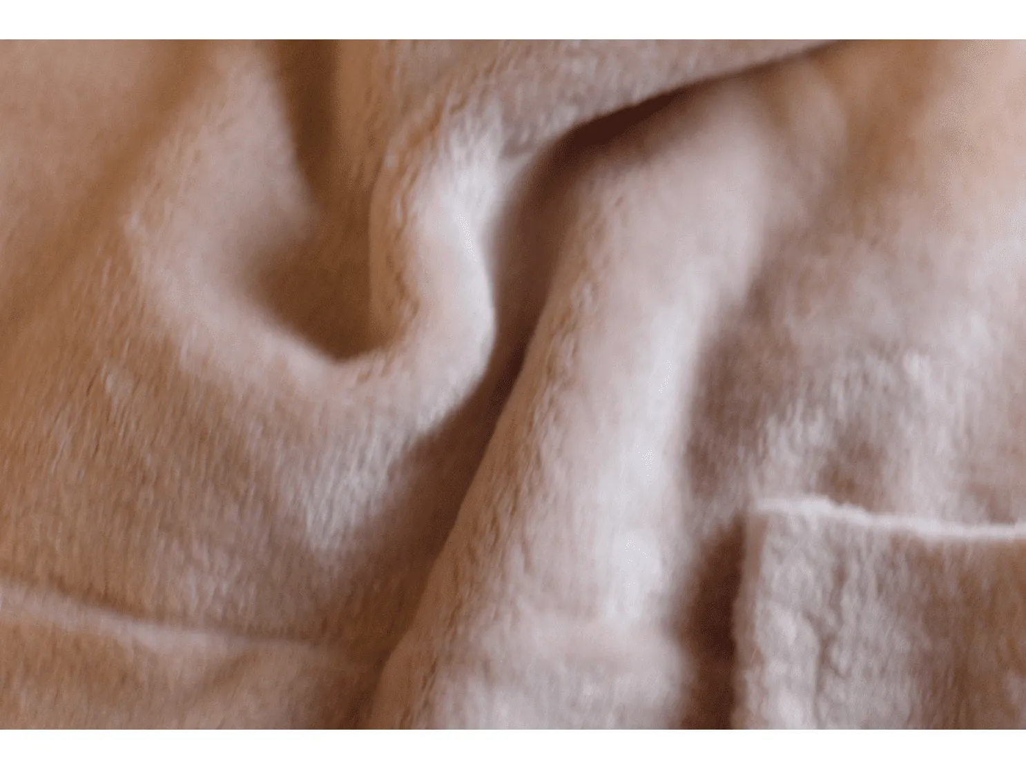 REMNANT; 1.5m (90”) PINK Luxury  Fleece  Fabric 400 gsm - 150 cms -  Thick and  Luxurious