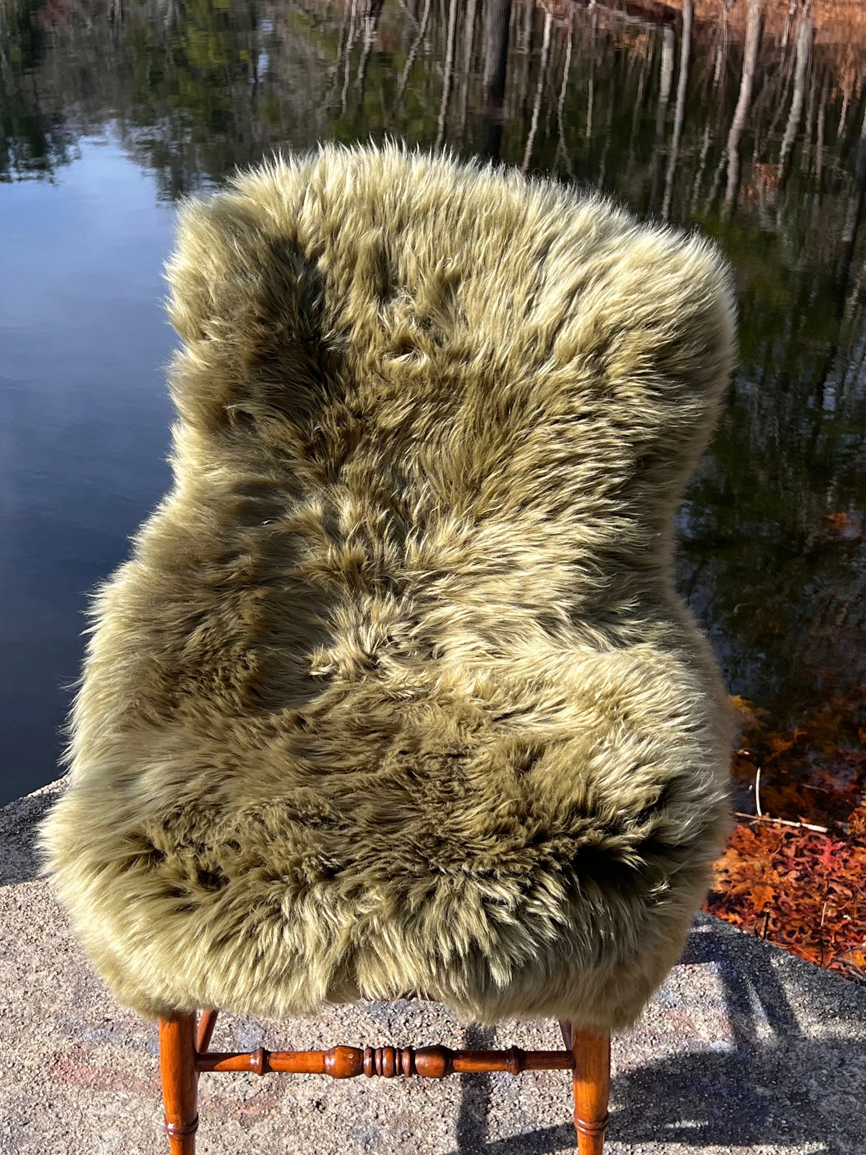 Unikite Jasper Sheepskin
