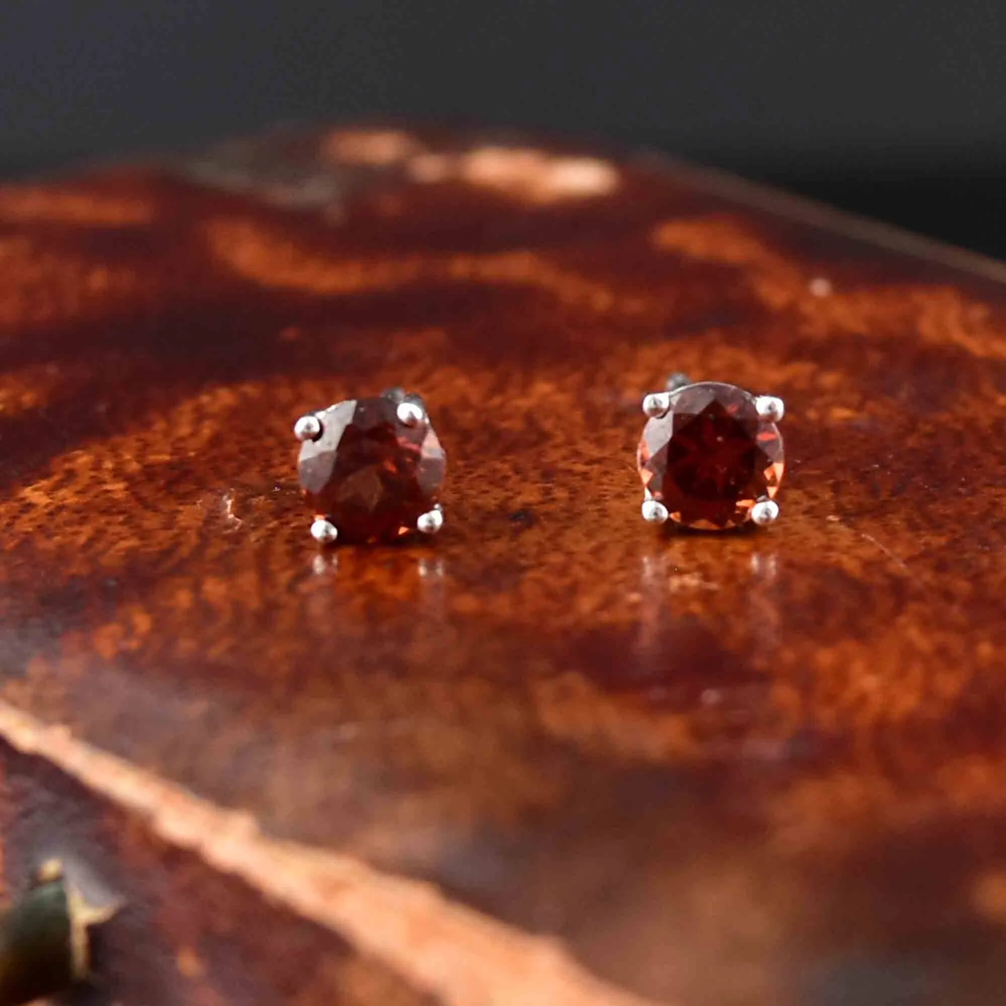 Vintage 14K White Gold Garnet Stud Earrings