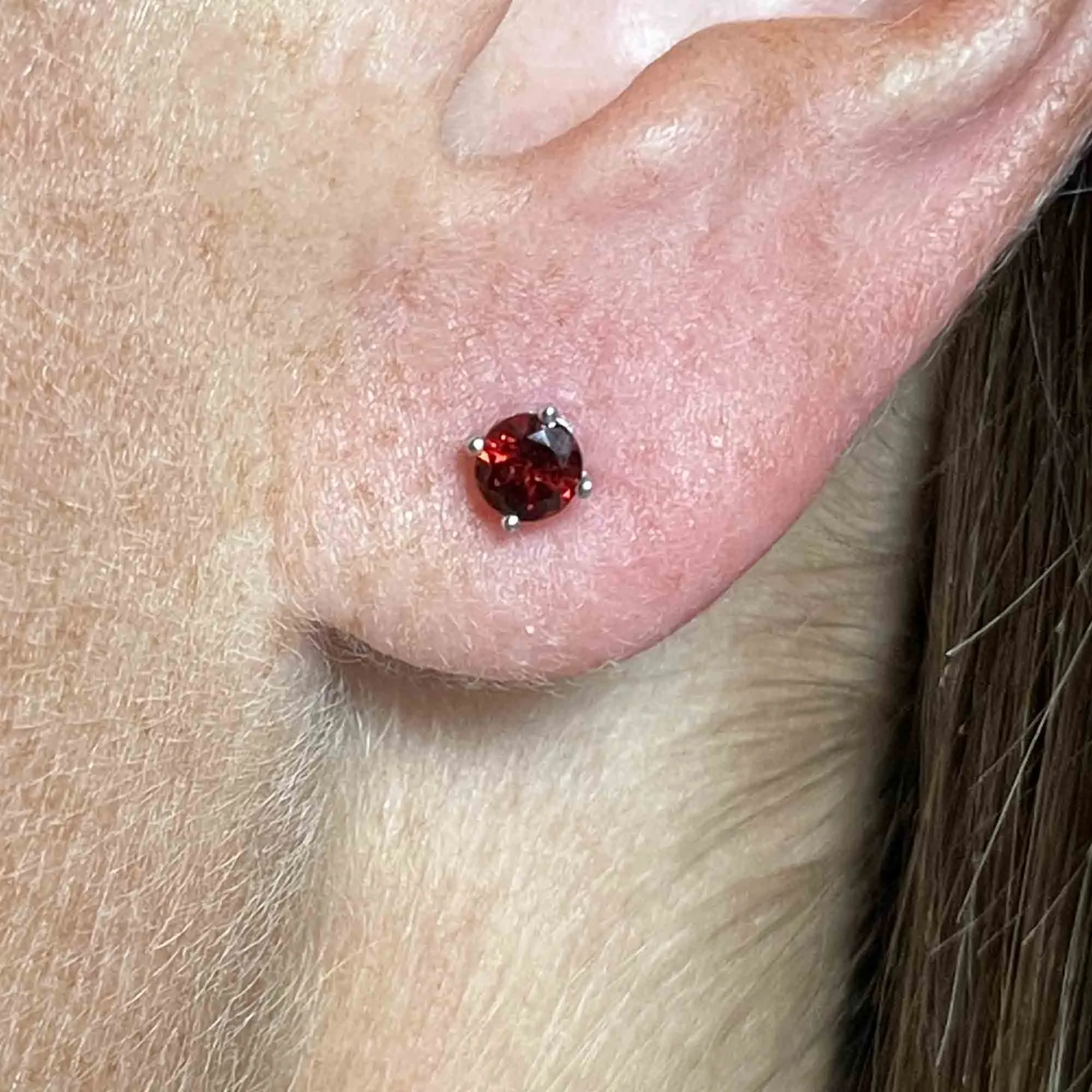 Vintage 14K White Gold Garnet Stud Earrings